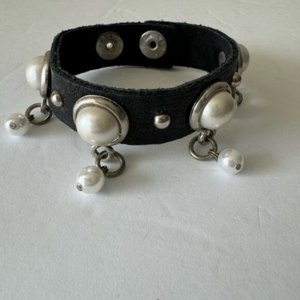 LEATHERROCK Bracelet LR Leather Genuine Leather W Faux Pearl Embellishment Black - Picture 7 of 16